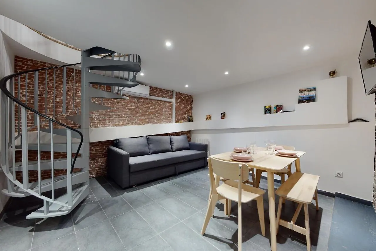 Superbe Loft Avec Patio - Tour Eiffel Apartment Paris